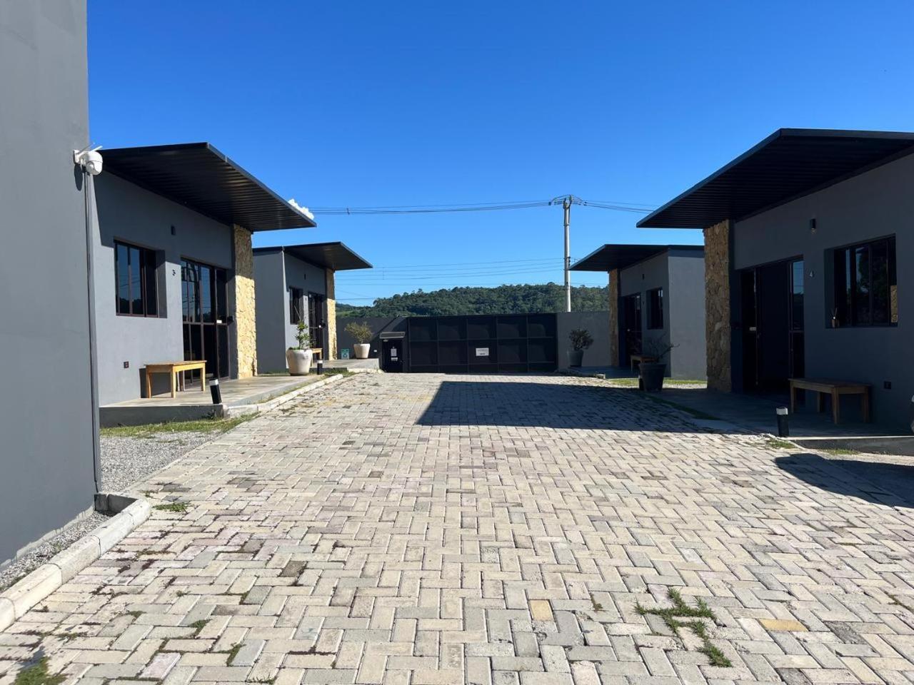 - Pet Friendly Villa *
